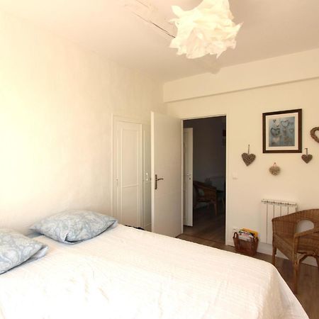 Joli Appartement Avec Balcon Au Coeur De Forcalquier Esterno foto