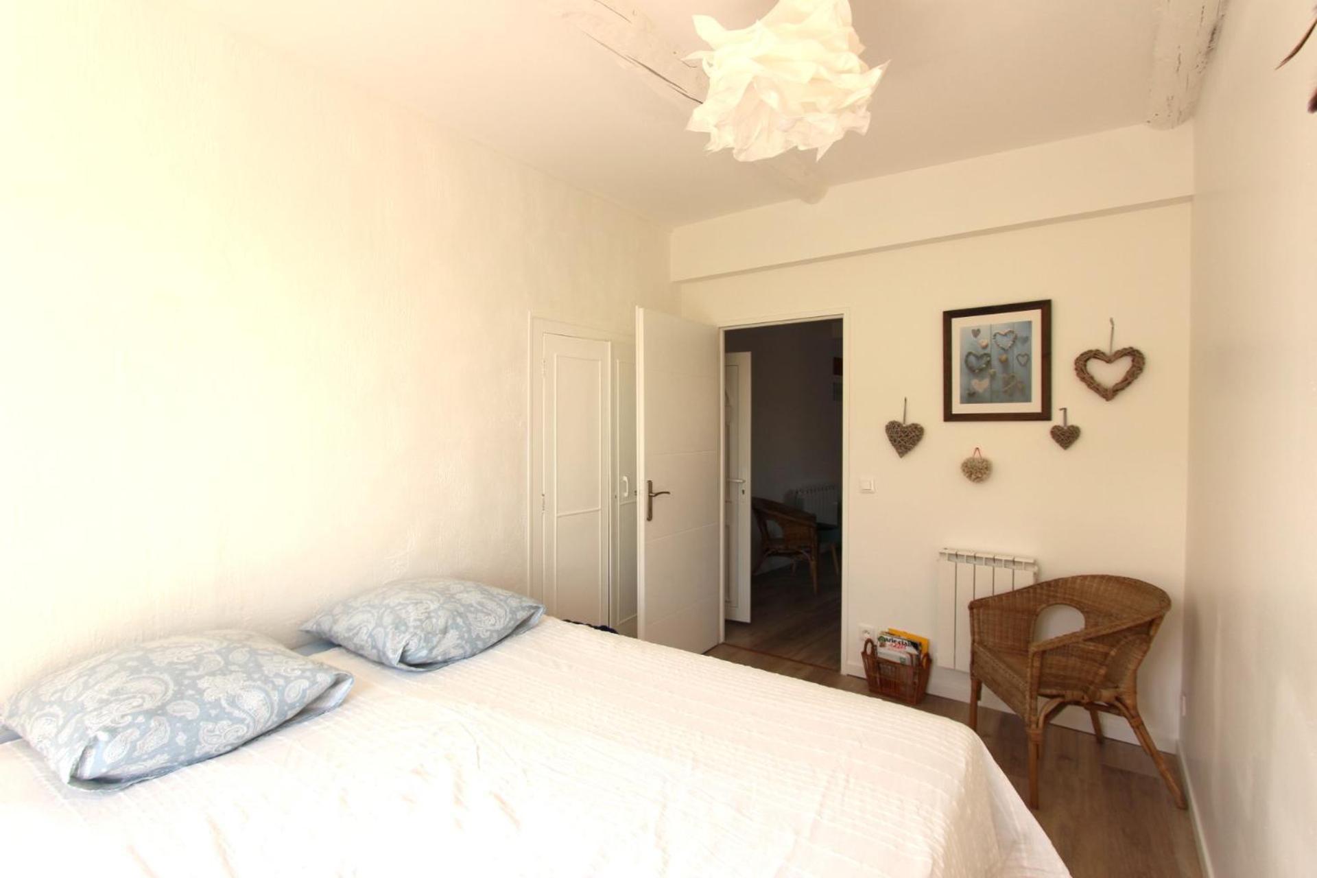 Joli Appartement Avec Balcon Au Coeur De Forcalquier Esterno foto
